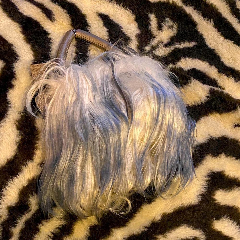 Fendi Silver-Blue Long Pile  Fur Handbag🌹🍒🍒